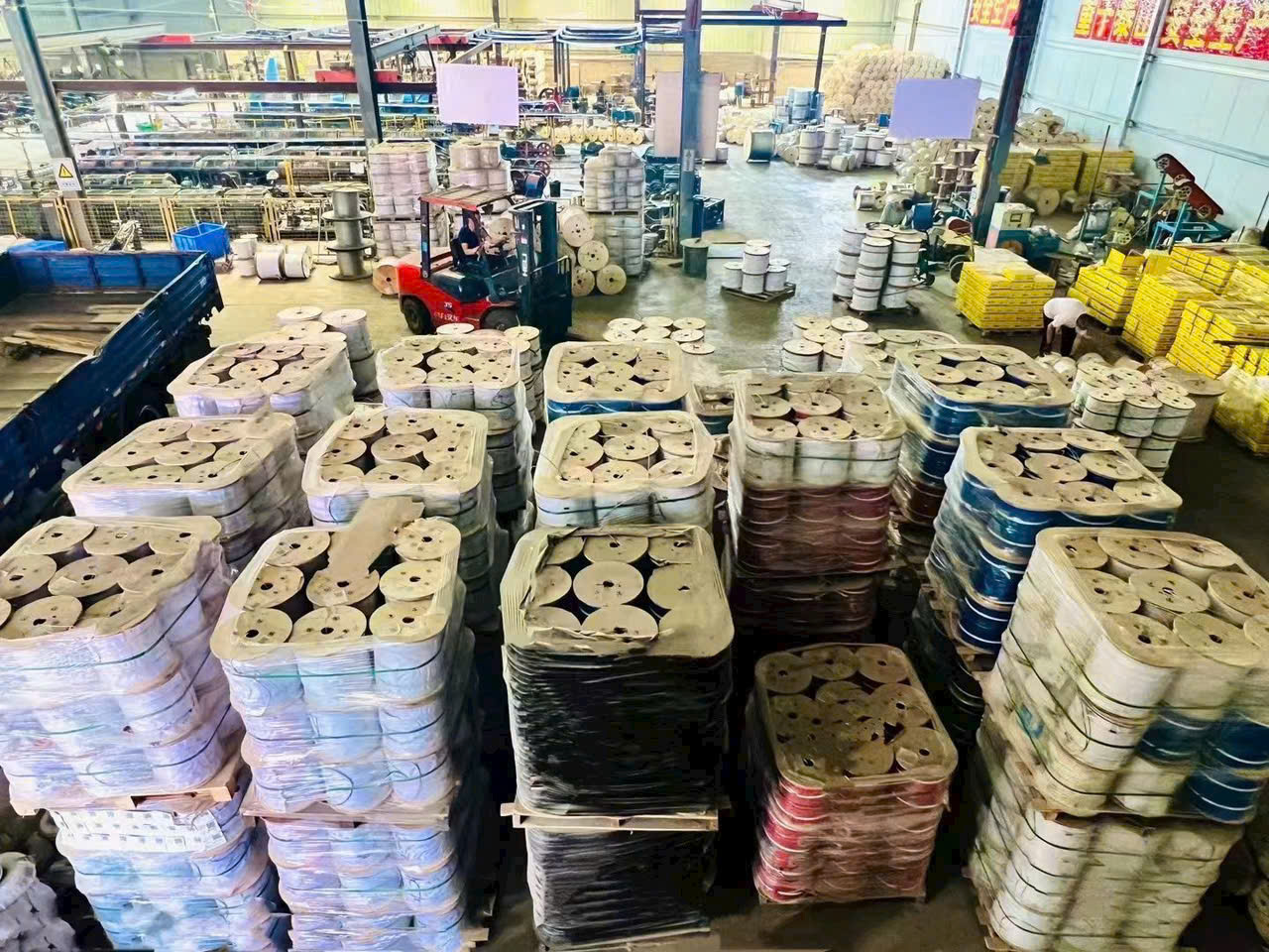 Hình ảnh kho hàng Đại Phú